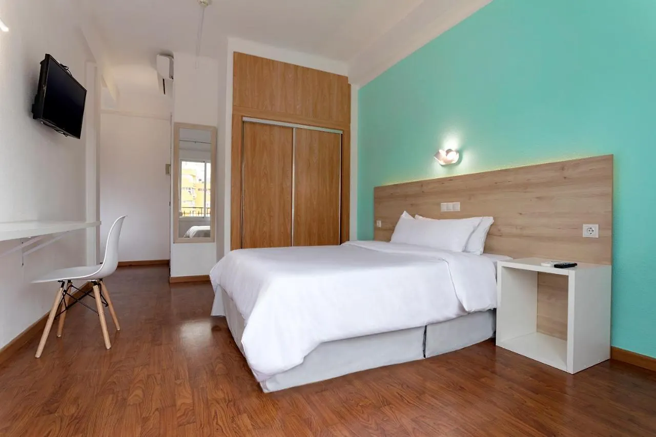 Hotel Torremolinos Centro By Croma 3*,
