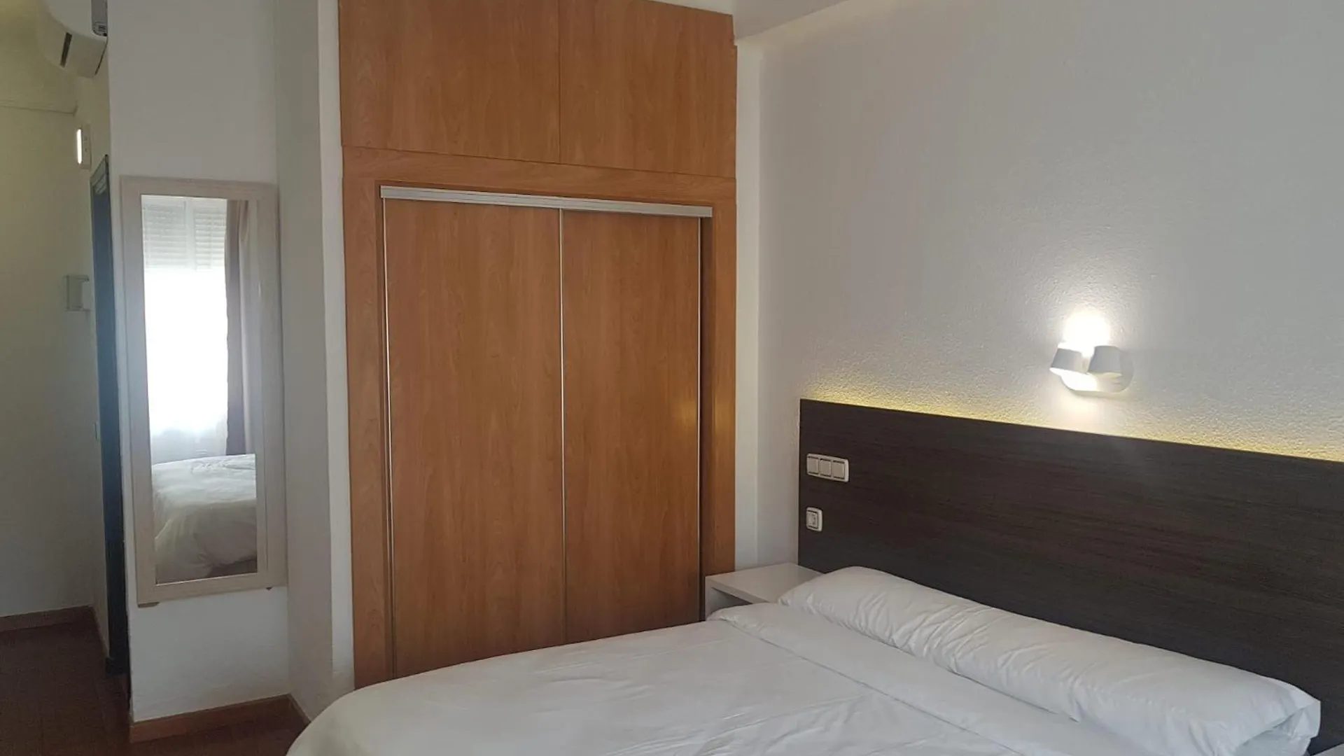 Hotel Torremolinos Centro 3*,